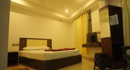 Cascade Inn Resort Room Type - Deluxe room Non AC
