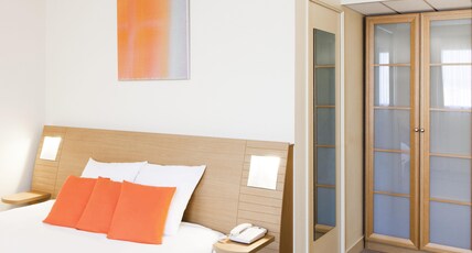 Novotel Nantes Centre Bord de Loire Room Type - Superior Room with one double bed