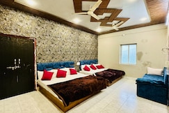 Hotel sawariya palace