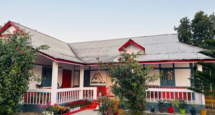 SUNNY VILLA HOMESTAY Room Type - Cottage Deluxe Room 2