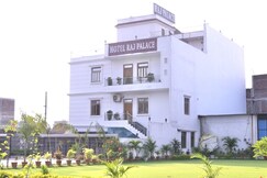 Hotel Raj Palace Varanasi