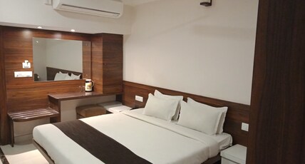 Hotel Paras Room Type - EXECUTIVE ROOM