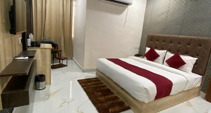 The Ganga Pearl, A Riverside Hotel near Triveni Ghat Room Type - Deluxe Room