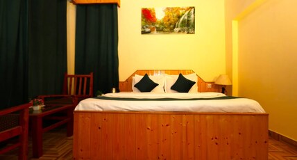 Mareema Regency Pure Veg by StayApart Room Type - Deluxe Room