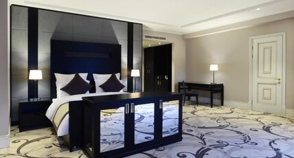 Hotel Ambassadori ,Near Meidan Bazaar Room Type - Elegance Suite
