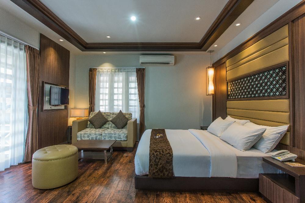 The Lerina Hotel Nusa Dua - Tap to explore photos