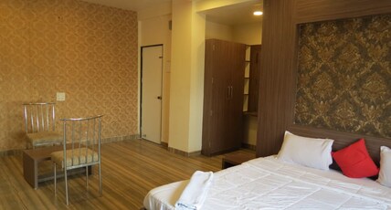 Hotel Vikrant Palace Room Type - Super Deluxe Room AC