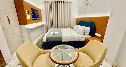 Hotel Citadel Inn Room Type - Super Deluxe Room