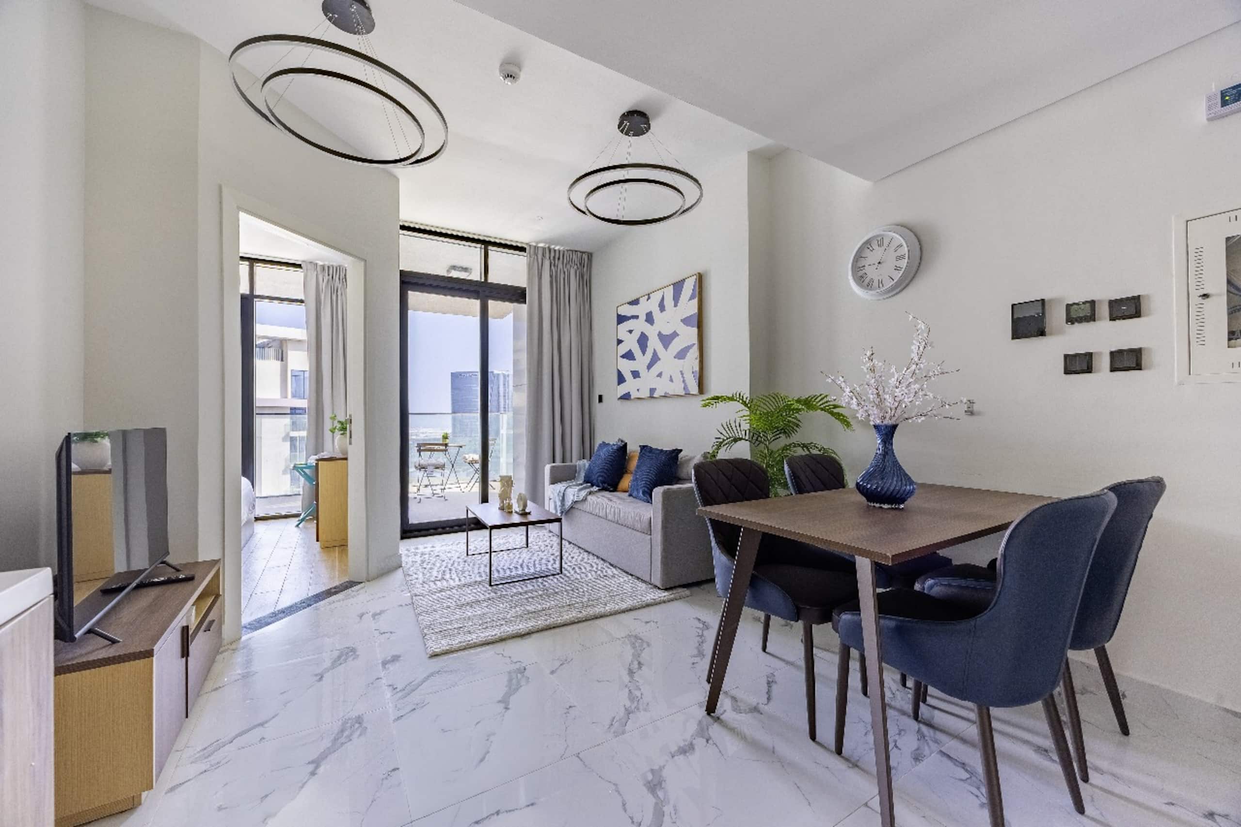 High Floor 1BR Canal View Al Maryah - Tap to explore photos