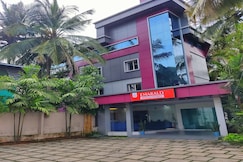 Emarald Hotel and Lodge