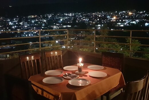 Woodland Hill Stay, Shillong