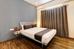 Super Townhouse Ecity Inn