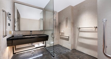 XUZHOU YUNQUAN Room Type - 1 King Premium Accessible
