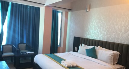 Hotel Obsidian Blue Tawang Room Type - Deluxe King Room