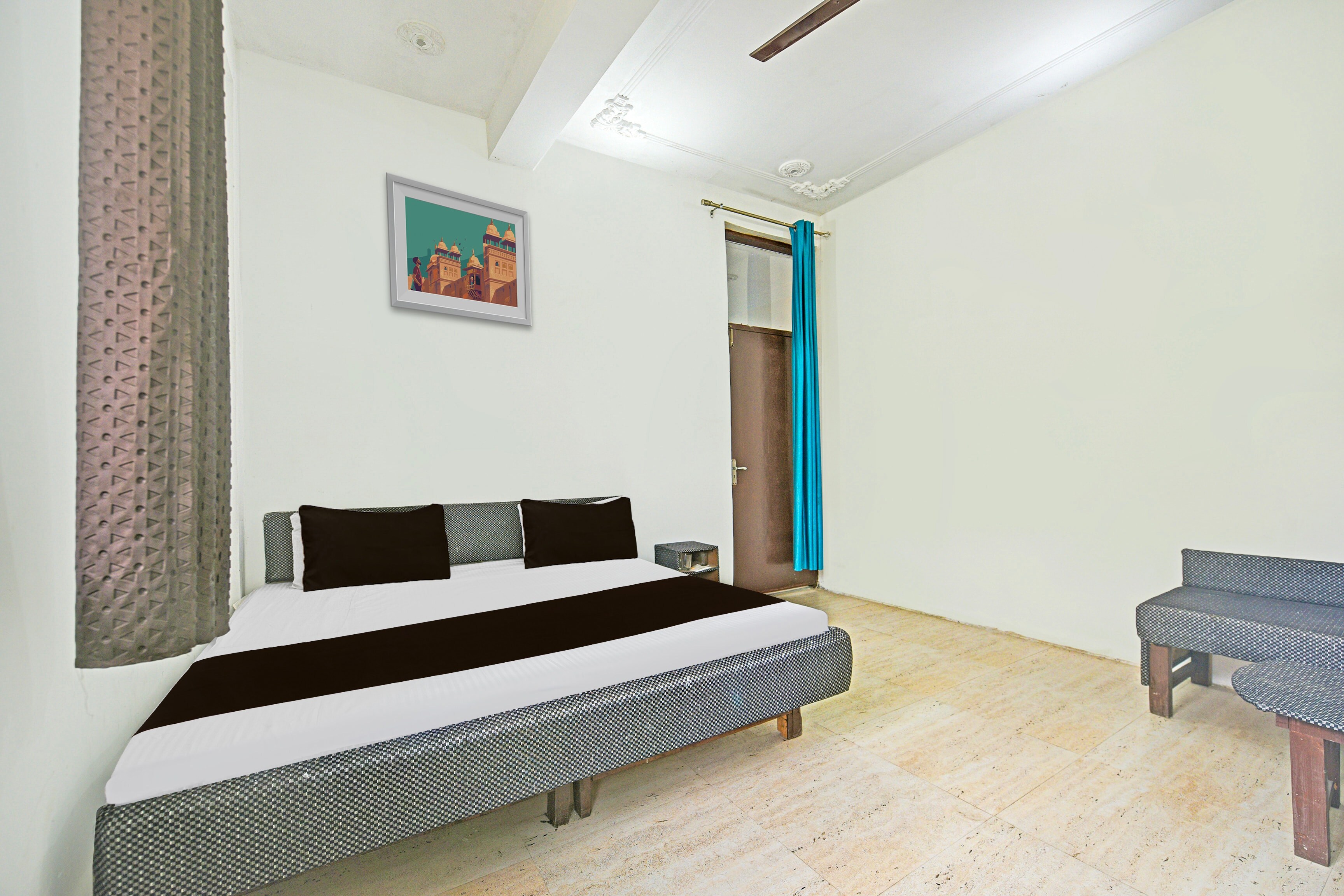 Hotel O Amour Home Stay - Tap to explore photos