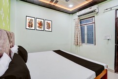 SPOT ON Yogesh Hotel
