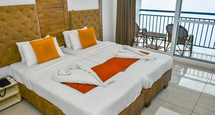 Chill Berg Resort - Bodimettu Room Type - Premium Room (Twin Bedded) With Balcony Chill Berg Resort - Bodimettu Room Type - Premium Room (Twin Bedded) With Balcony