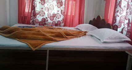 StayApart Sherpa Homestay Sonada Room Type - Double Room