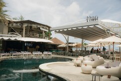 Kudo Hotel & Beach Club (Adults Only)