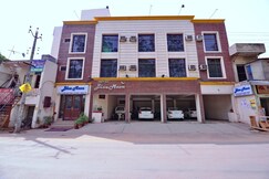 Photos of Hotel Blue Moon
