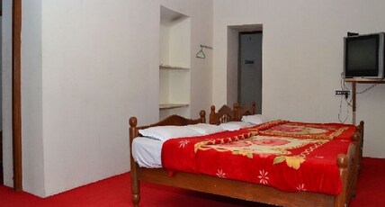 Sunny Side Resort Room Type - Standard out house