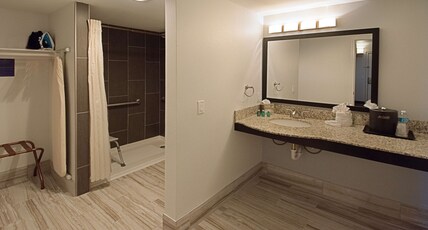 Best Western Yuma Mall Hotel & Suites Room Type - Accessible - 1 King, Mobility Accessible, Roll In Shower, Non-Smoking, Full Breakfast Best Western Yuma Mall Hotel & Suites Room Type - Accessible - 1 King, Mobility Accessible, Roll In Shower, Non-Smoking, Full Breakfast