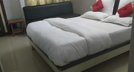 Hotel Nilkamal Room Type - Super Deluxe