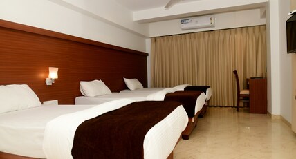 Hotel Monarch Center Point near Dahanu Beach Room Type - Super Deluxe Room