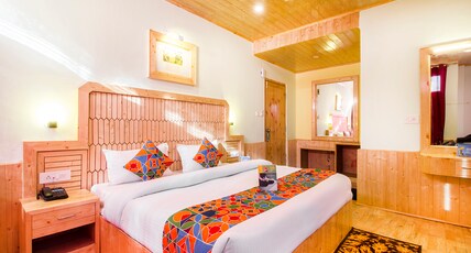 FabHotel Shami Inn Room Type - Premium Room