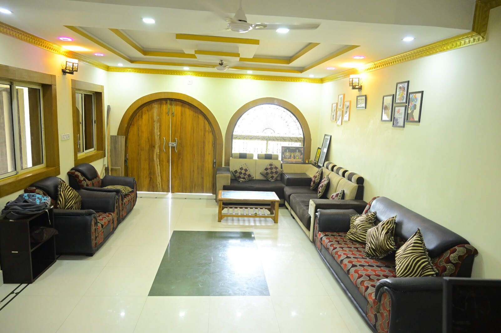 Main gallery