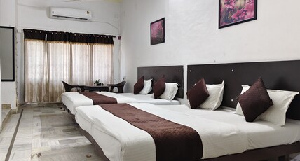 Hotel Katyani Room Type - Family AC Room