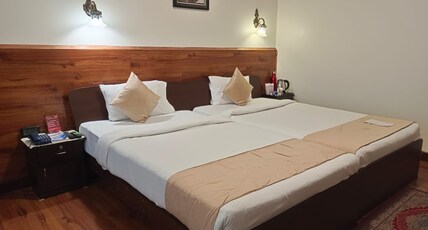 Hermitage Resort @ Mall Road Room Type - Victoria Daisy (-3 Floor Level Down)