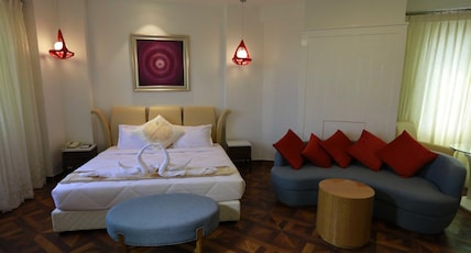 Pal Heights Mantra Room Type - Mantra Suite Pal Heights Mantra Room Type - Mantra Suite