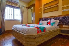 Hotel Aman Residency