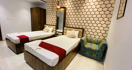 Hotel Kailash Tower Room Type - Executive - Twin
