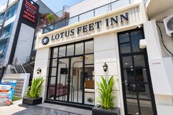 Address of lotus feet inn