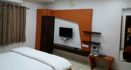 Hotel Surbhi Palace Gadarwara Room Type - Executive Room