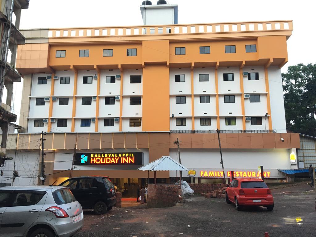 Kalluvalappil Holiday Inn - Tap to explore photos