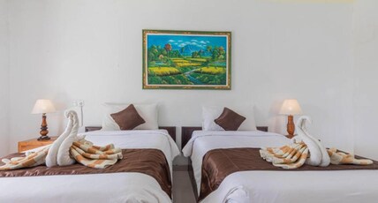 Favorit Bungalows Room Type - Deluxe Twin Room