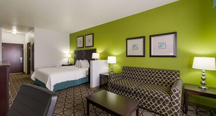 Best Western Douglas Inn & Suites Room Type - Suite-1 King Bed, Non-Smoking, Microwave And Refrigerator, Sofa, Wi-Fi, Full Breakfast Best Western Douglas Inn & Suites Room Type - Suite-1 King Bed, Non-Smoking, Microwave And Refrigerator, Sofa, Wi-Fi, Full Breakfast