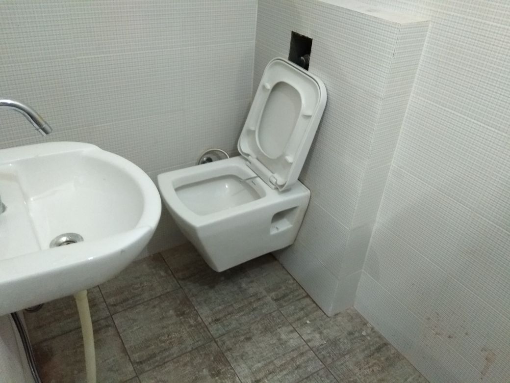 Hotel Apsra - Tap to explore photos