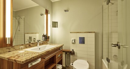 Mercure Dusseldorf City Center Room Type - Standard Room with double bed