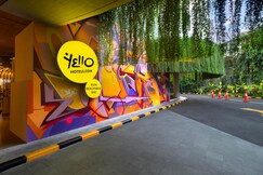 YELLO Hotel Kuta Beachwalk Bali (BEACHFRONT HOTEL)
