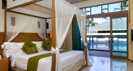 Mercure Koh Chang Hideaway Hotel Room Type - Deluxe Room with 1 king-size bed, Pool Access Mercure Koh Chang Hideaway Hotel Room Type - Deluxe Room with 1 king-size bed, Pool Access