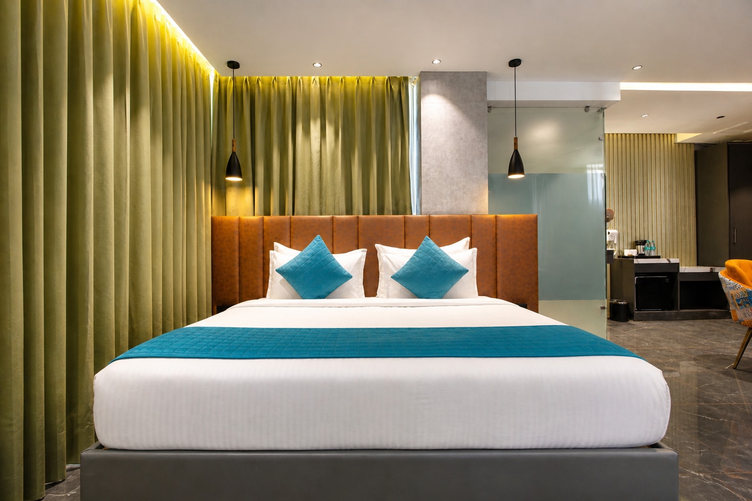 SKI Hotels & Resorts - Tap to explore photos