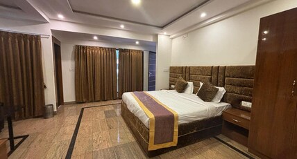 BELLA CIAO RESORTS Room Type - Deluxe Room with Private View