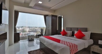Hotel The Gulmohar Inn Room Type - Super Deluxe AC Room Hotel The Gulmohar Inn Room Type - Super Deluxe AC Room