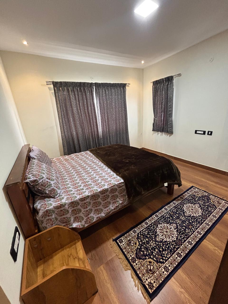 Westhill Daffodils III 4BHK - Tap to explore photos