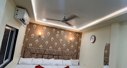 Hotel shipraa elite Room Type - Bedroom 303