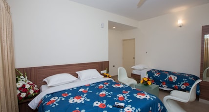 HOTEL VIJAYA LAKSHMI RESIDENCY- YESHWANTHPUR Room Type - Deluxe Triple Room HOTEL VIJAYA LAKSHMI RESIDENCY- YESHWANTHPUR Room Type - Deluxe Triple Room